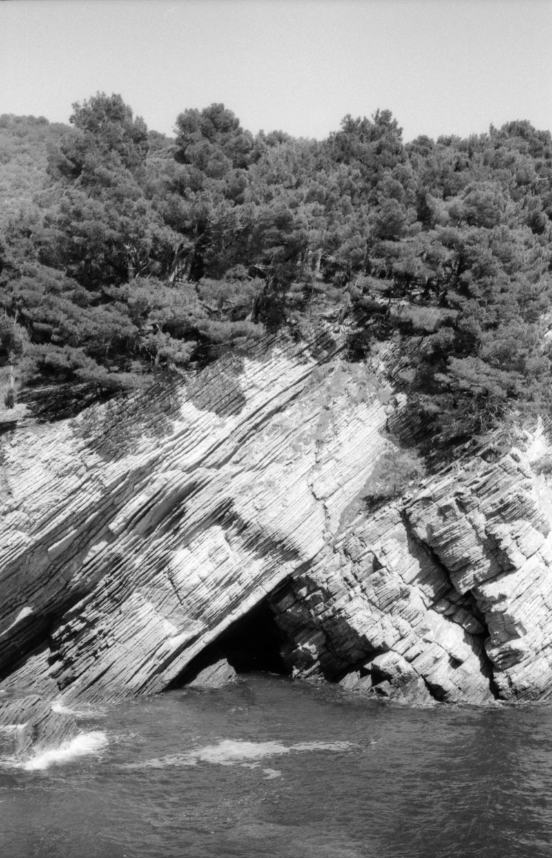 main image of post: Petrovac